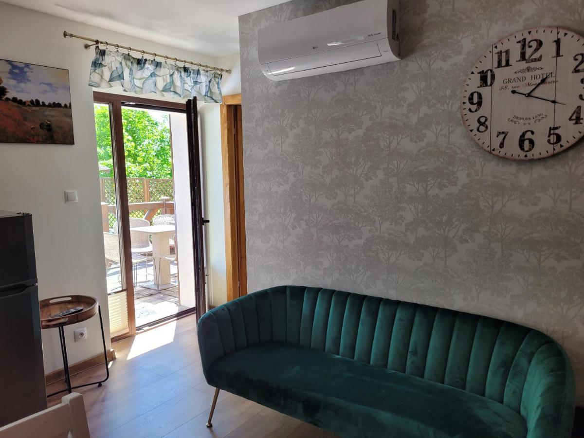 Apartamenty Komarno 46 Jacuzzi&Sauna Exterior photo